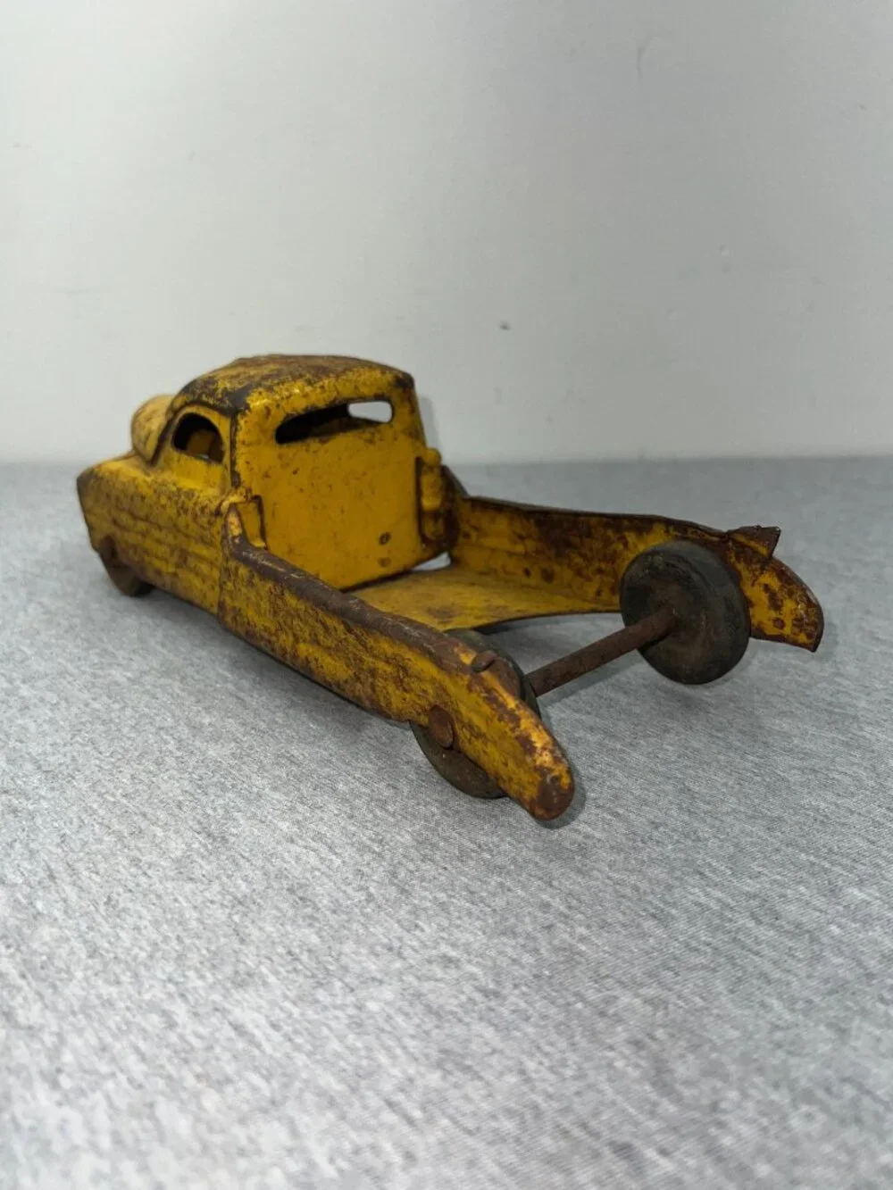 Vintage Buddy L Yellow Metal Toy‎ Dump Truck Distressed Patina 1950s Style